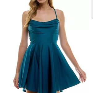 City Studios
Juniors' Draped Sleeveless Satin Fit & Flare Dress sz 13/14